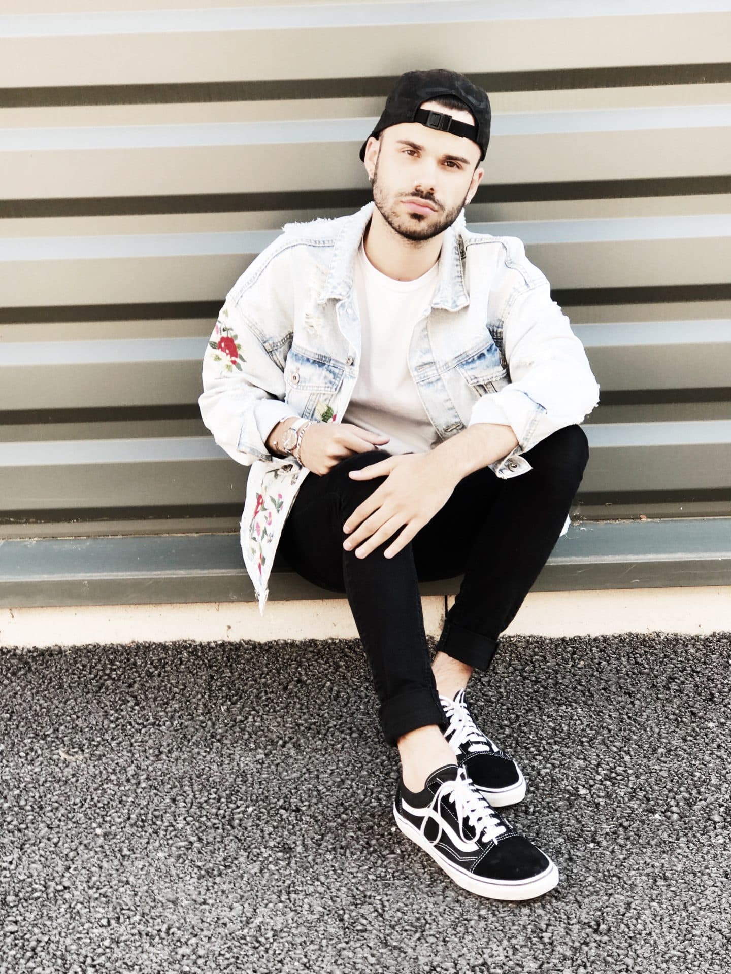 Veste en jean brod?�e de fleurs pour homme | Enzo in Style